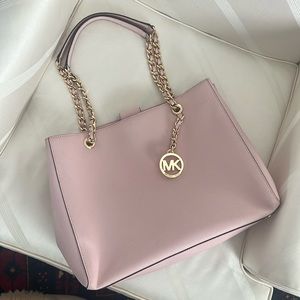 NWOT Michael Michael Kors Blush Pink Shoulder Bag